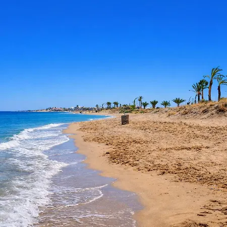 Airy Coastal Retreat Near Beaches - Bogaz, Northern Cyprus Apartament *